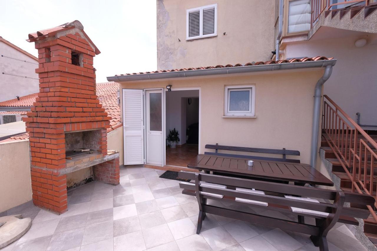 PUY Apartment Klea - Cosy, Near City Center מראה חיצוני תמונה